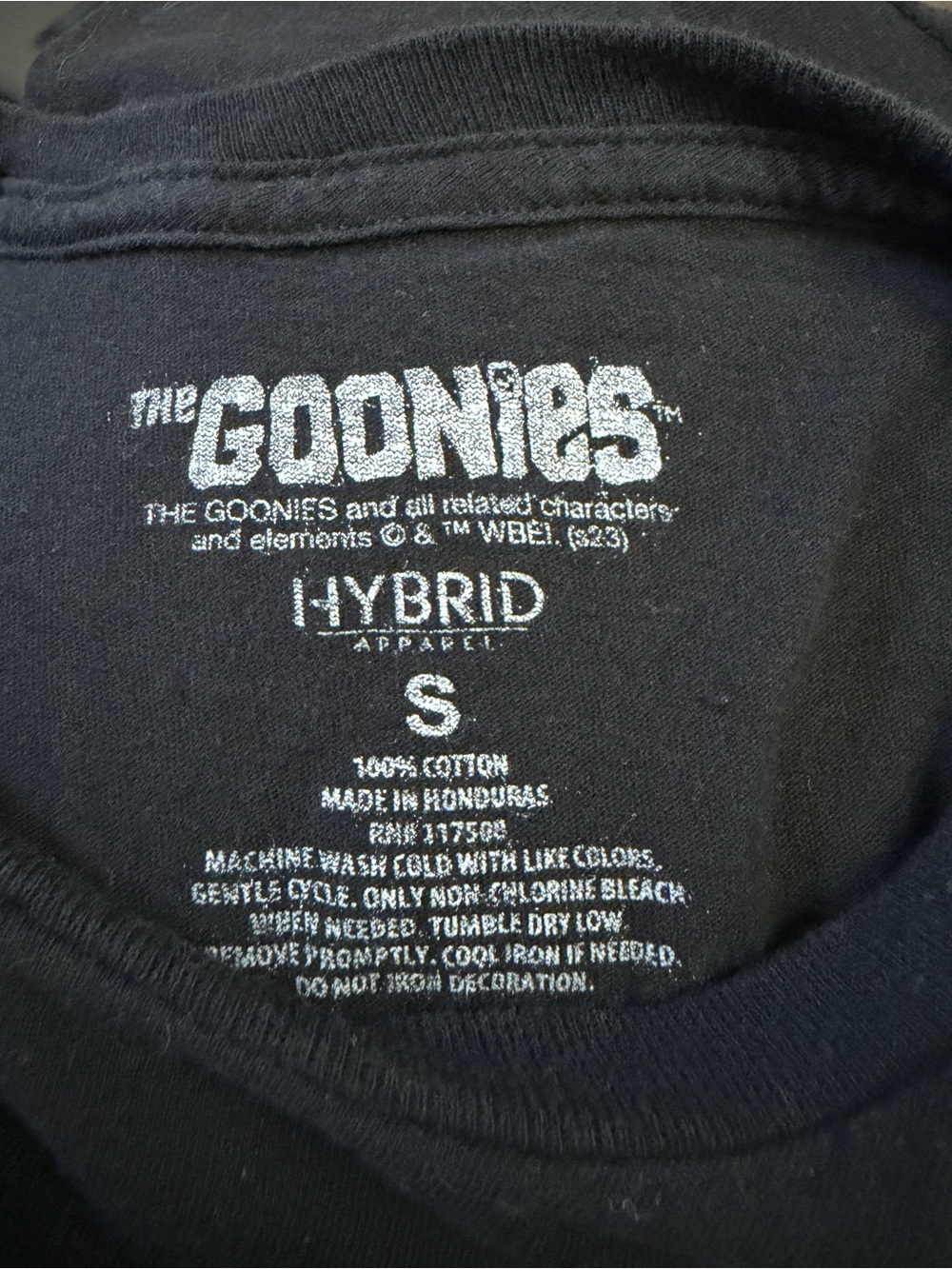 Hybrid Apparel The Goonies Tee - Black with Cream Print Small #3098 - Picture 3 of 4